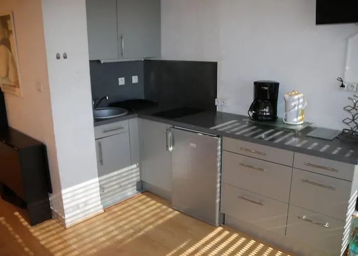 407, Port Vénus Au Village Naturiste *